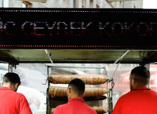 Susurluk Kokoreç Neden Bu Kadar Lezzetli Ve Efsanevi?